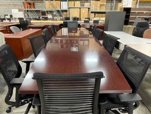 14-mahogany-veneer-conference-table-with-power 14-mahogany-veneer-conference-table-with-power